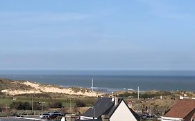 Le Bord De Mer
