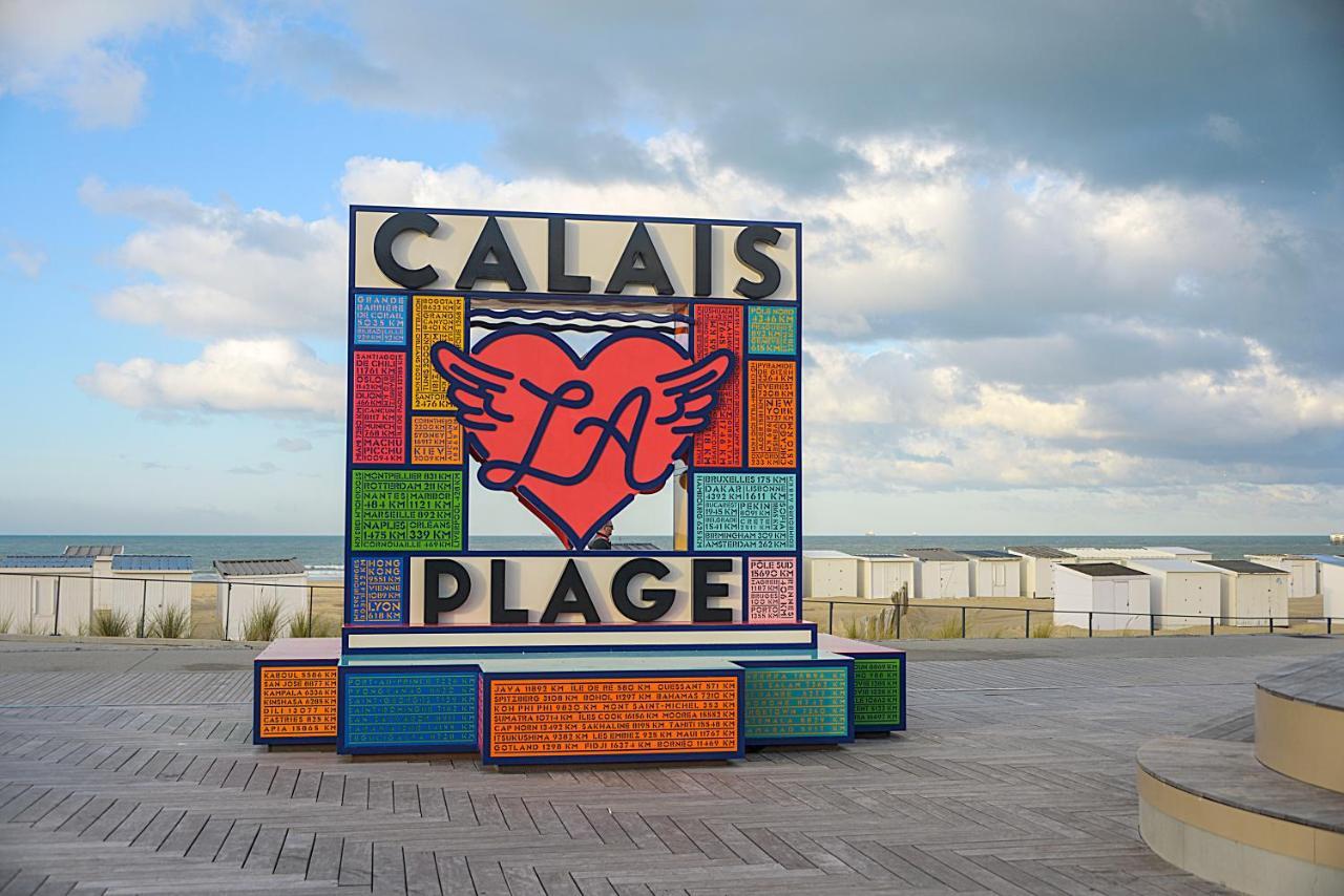 Le Bord De Mer Calais Extérieur photo