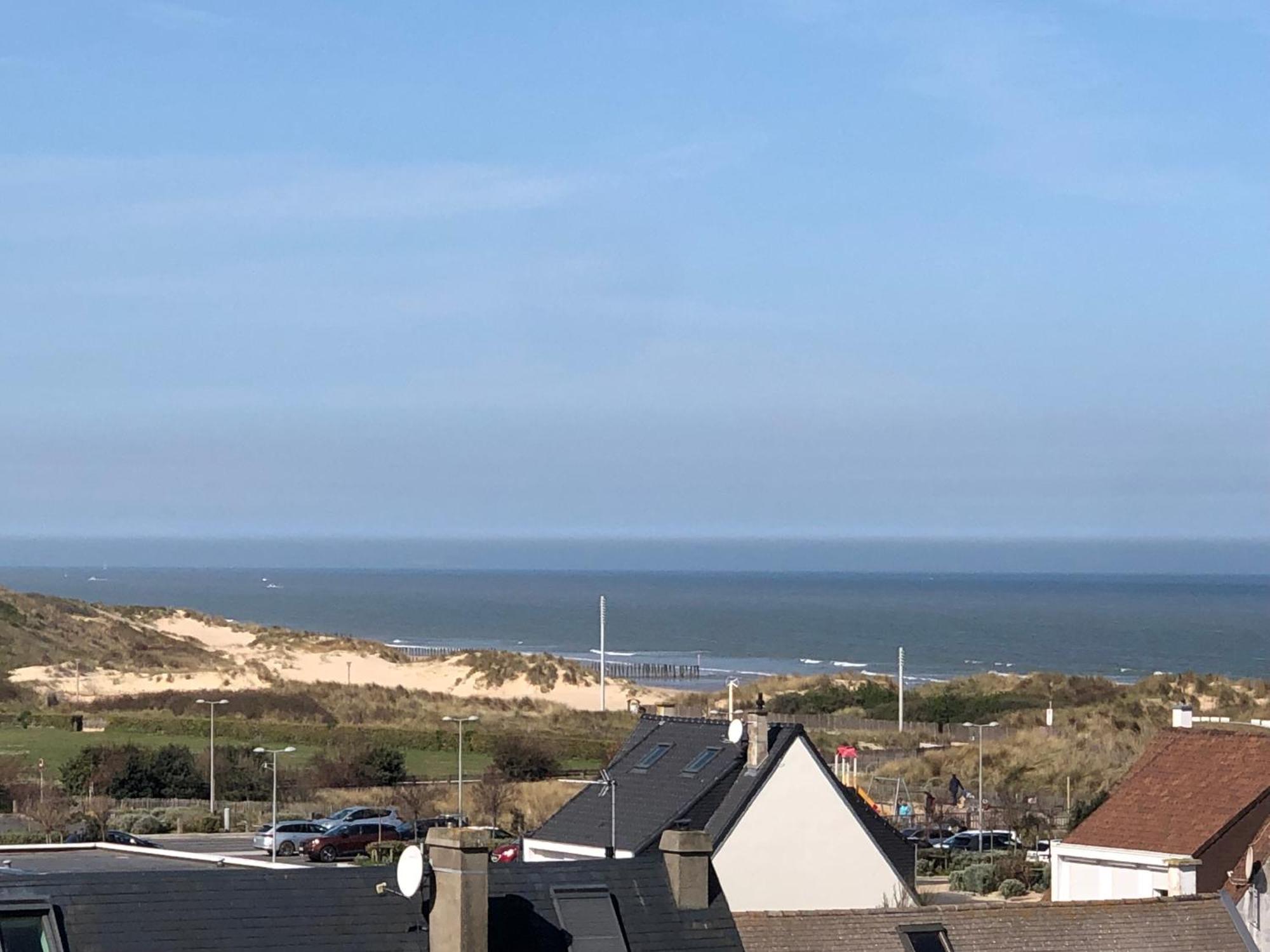Le Bord De Mer Calais Extérieur photo